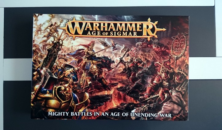Warhammer: Age of Sigmar - Box from outside