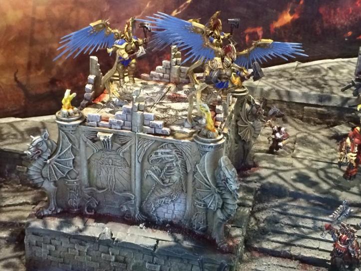 Warhammer: Age of Sigmar - Ruined building with relief sculpture - Scenery